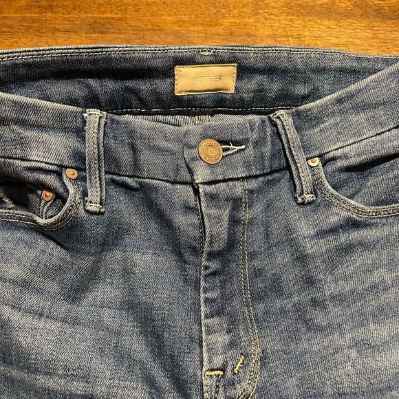 Mother High Waisted Looker Ankle Fray Jeans - Picture 6 of 8